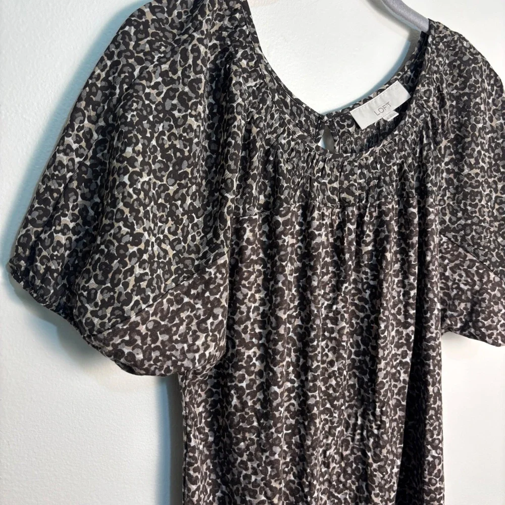 LOFT Leopard Print Blouse Small Puff Sleeve Rayon Blend Animal Print Peasant Top